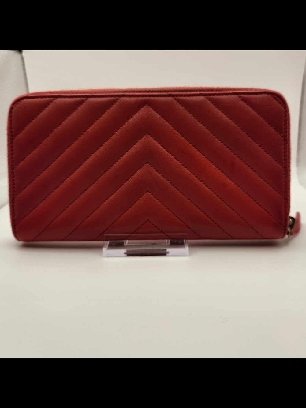 Chanel Orange Chevron Quilted Leather Zip Wallet With Cloth & Box - Picture 4 of 13